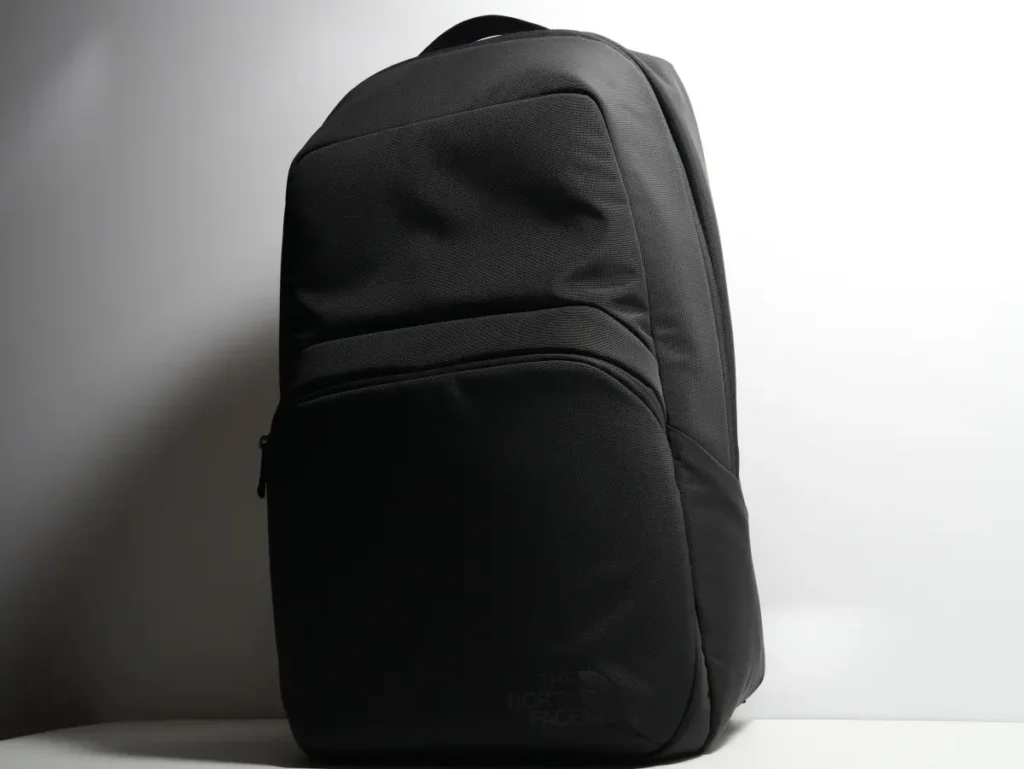 The North Face Shuttle Lite NM62616の外観