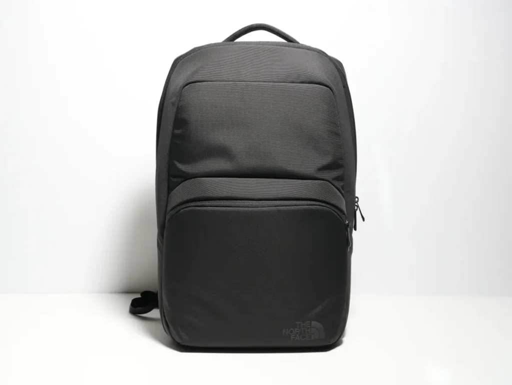 The North Face Shuttle Lite NM62616の外観