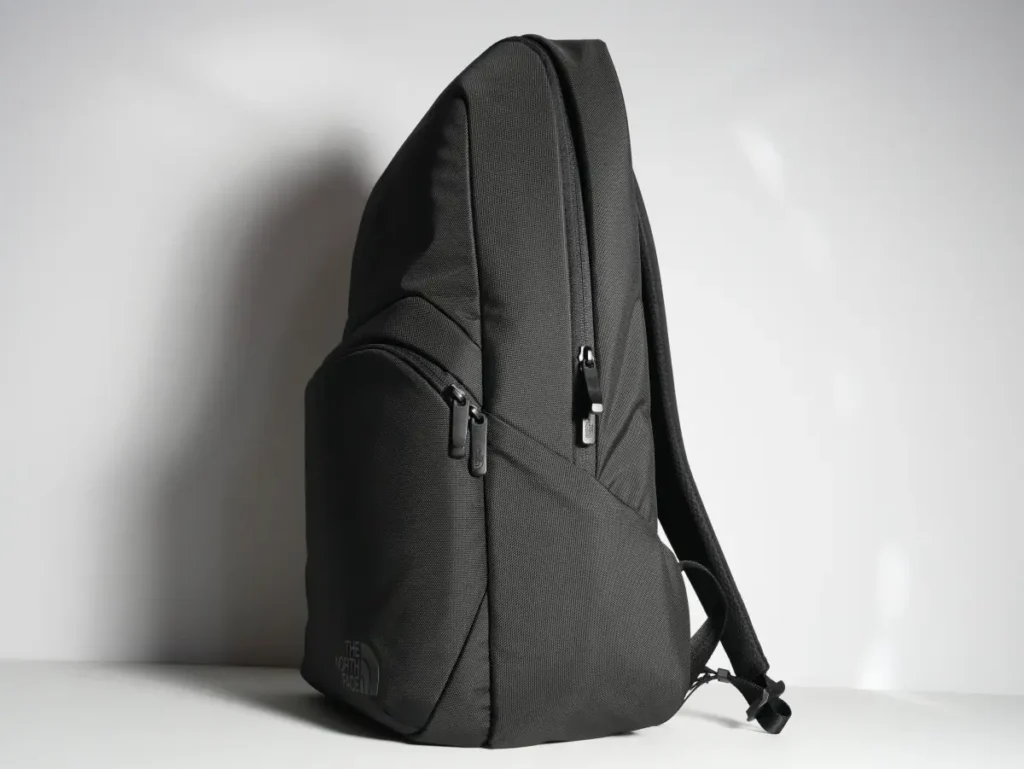 The North Face Shuttle Lite NM62616の外観