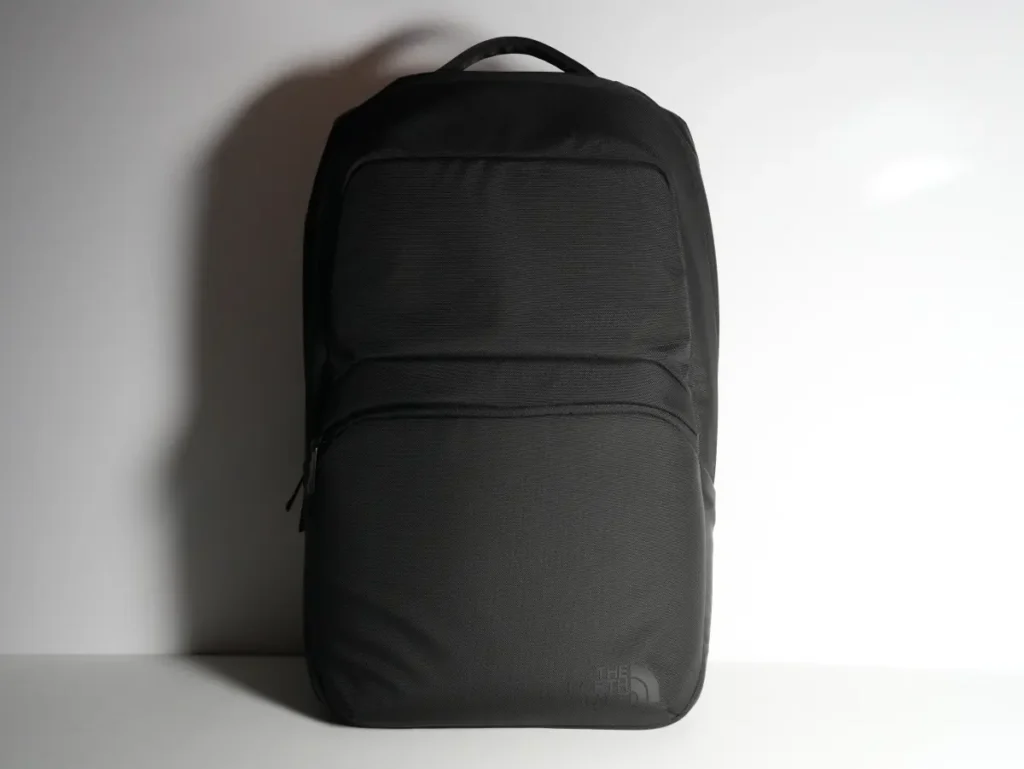 The North Face Shuttle Lite NM62616の外観